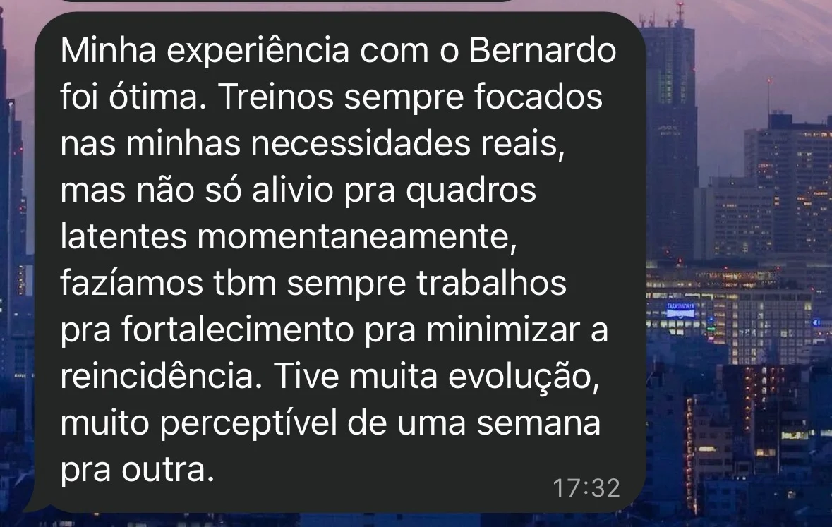 Depoimento de Matheus sobre o tratamento da dor, recebido por WhatsApp.